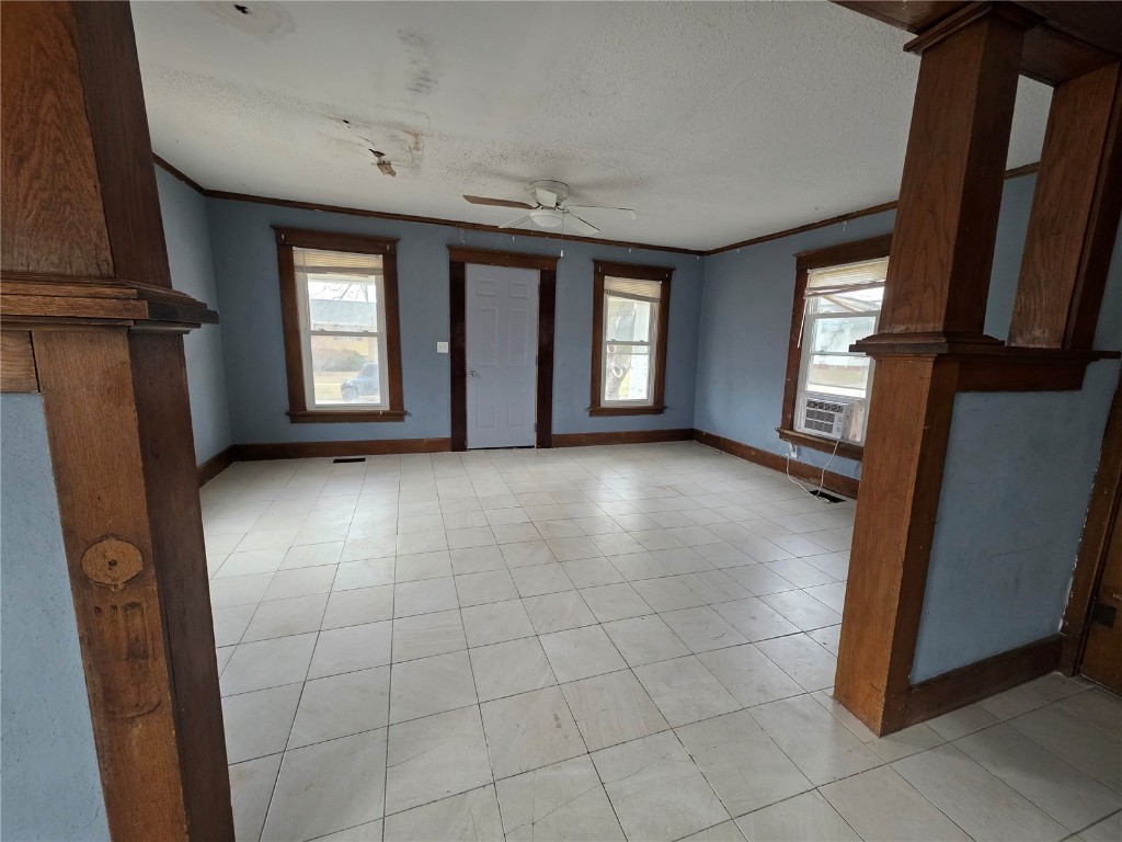 658 Marengo Avenue Marengo IA 52301