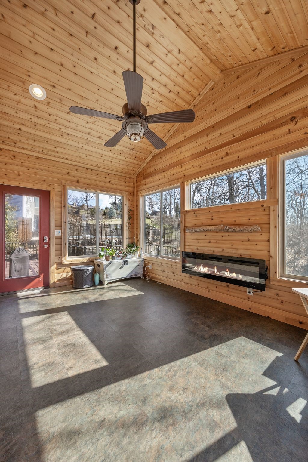 3036 Old Orchard Road NE Cedar Rapids IA 52402