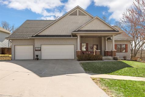 3036 Old Orchard Road NE Cedar Rapids IA 52402
