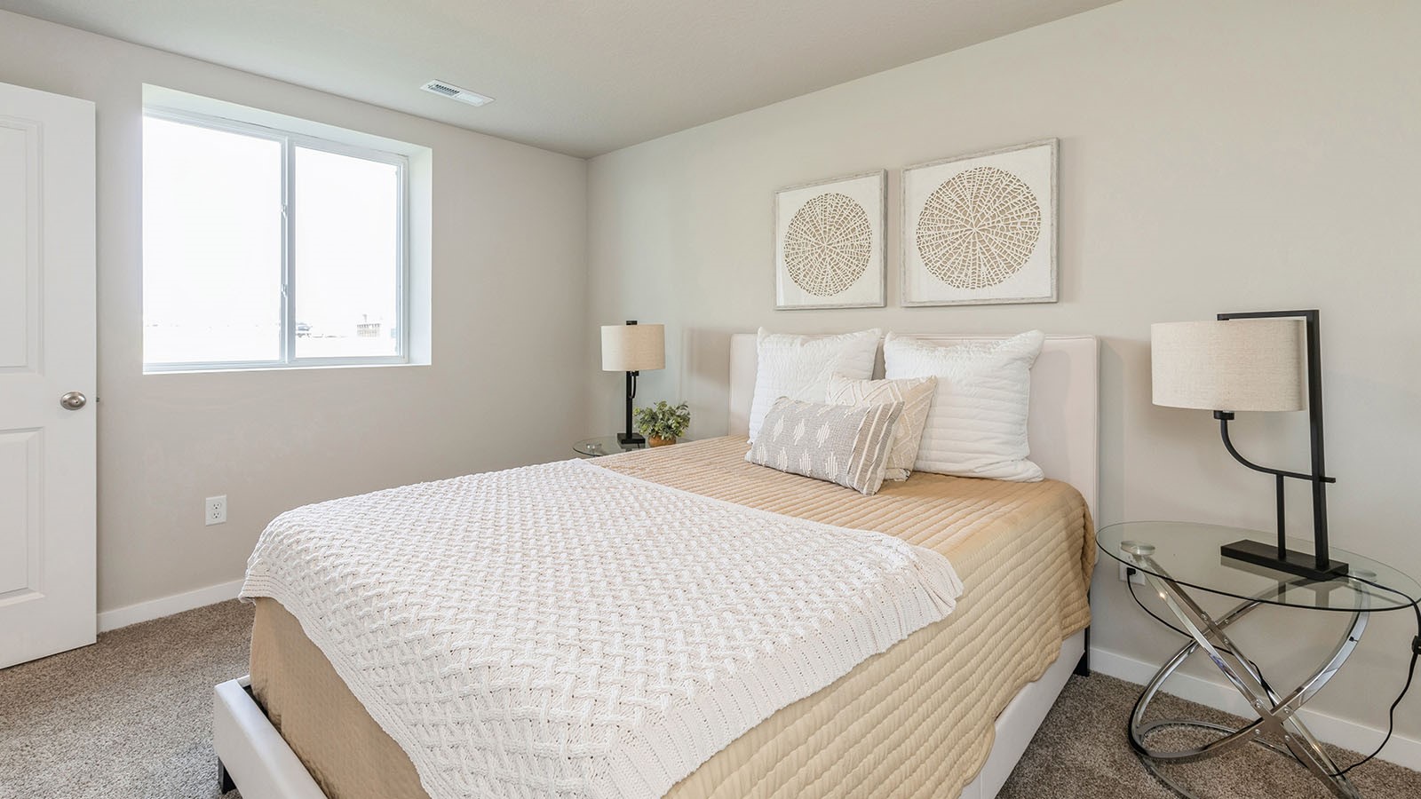 2877 Grassland Court Hiawatha IA 52233
