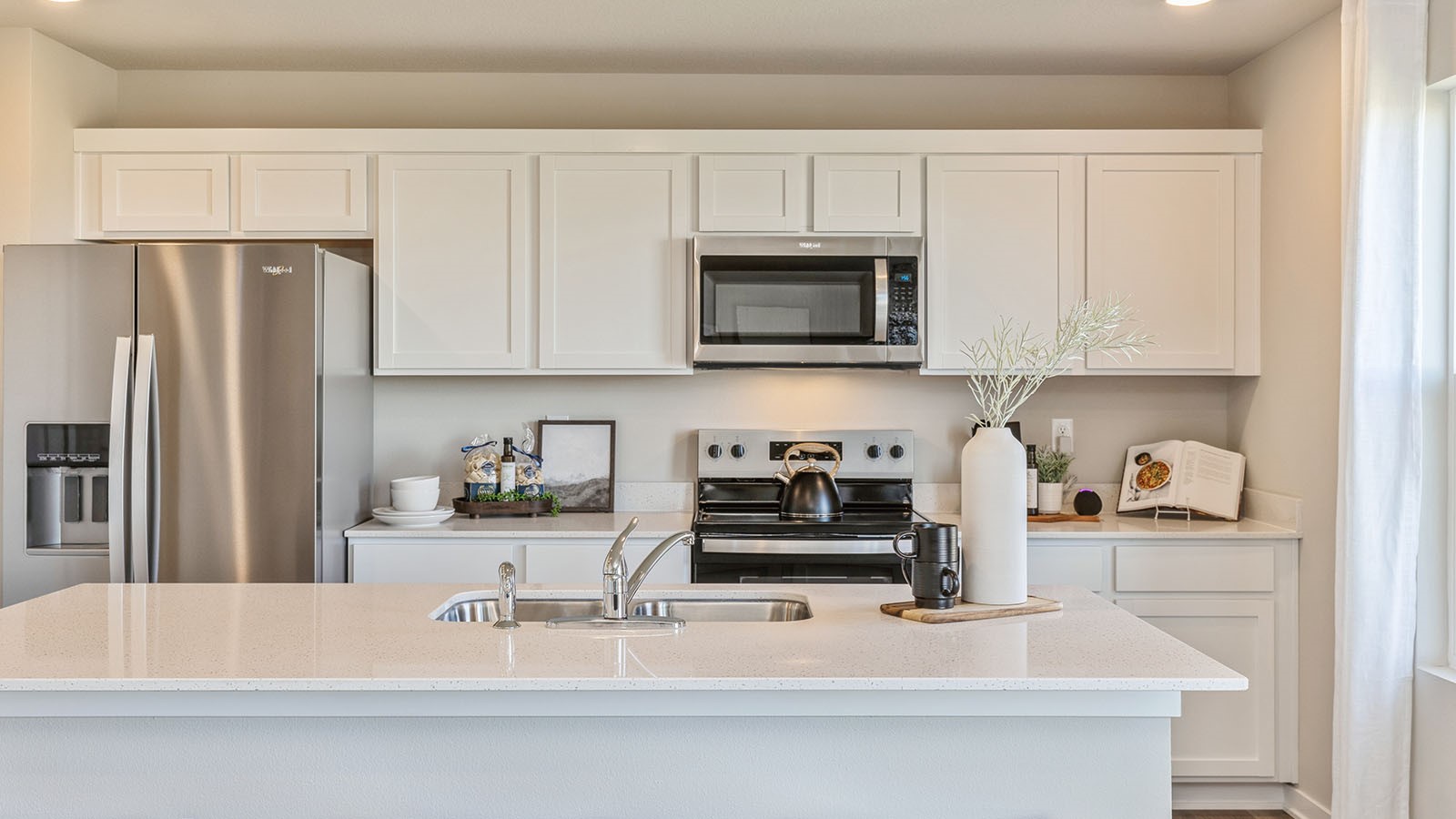 2877 Grassland Court Hiawatha IA 52233