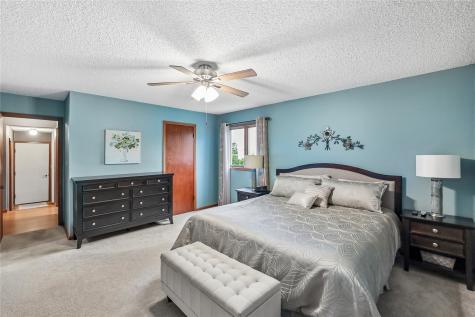 81 4th Avenue Atkins IA 52206