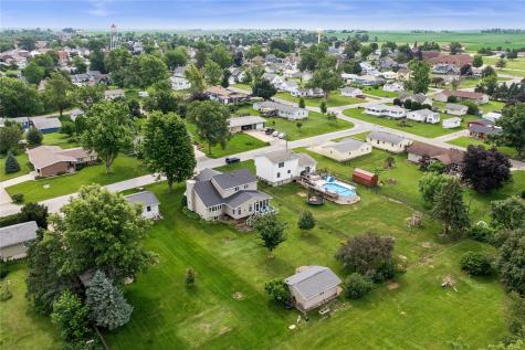81 4th Avenue Atkins IA 52206