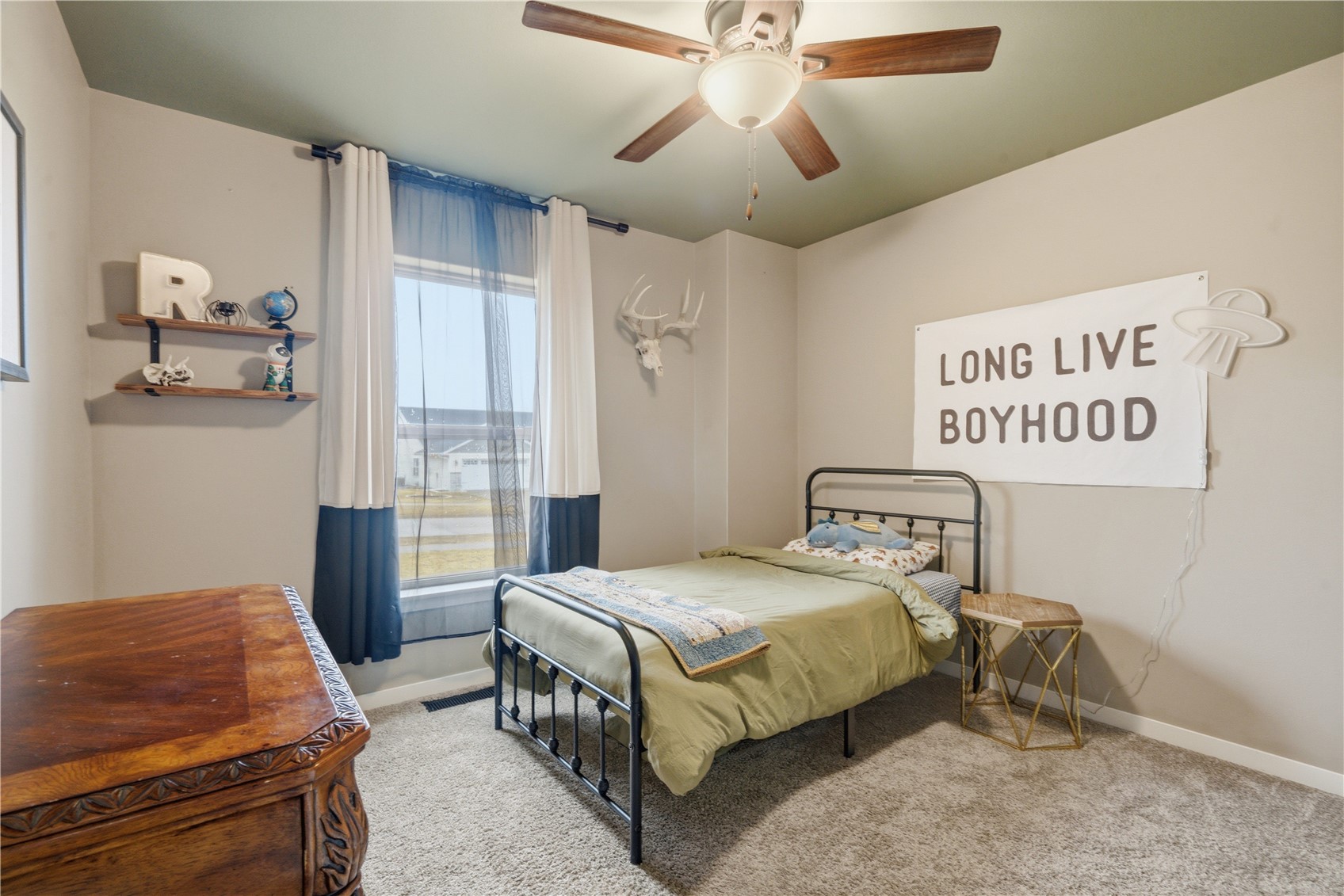 1429 Bridgewood Drive Fairfax IA 52228