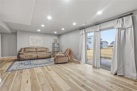 1429 Bridgewood Drive Fairfax IA 52228