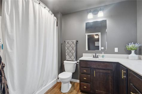 1429 Bridgewood Drive Fairfax IA 52228