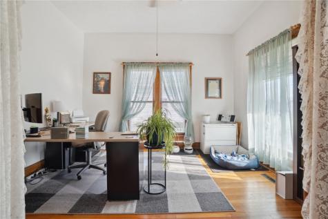 612 S Stone Street Sigourney IA 52591