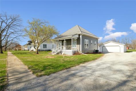 612 S Stone Street Sigourney IA 52591