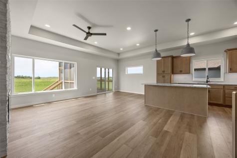3056 Ridgeview Circle Coralville IA 52241