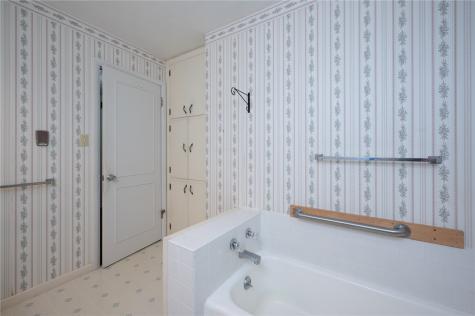 4400 Indian Creek Road Marion IA 52302
