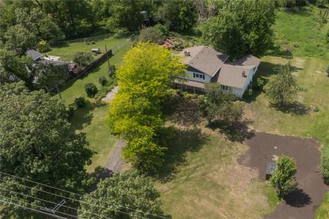4400 Indian Creek Road Marion IA 52302