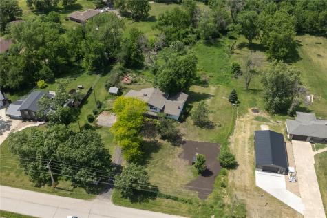 4400 Indian Creek Road Marion IA 52302