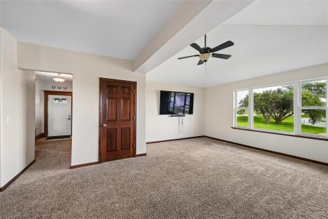 17851 County Road E45 Anamosa IA 52205