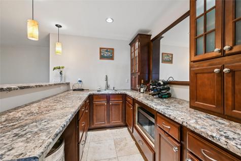 17851 County Road E45 Anamosa IA 52205
