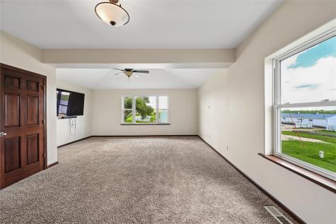 17851 County Road E45 Anamosa IA 52205