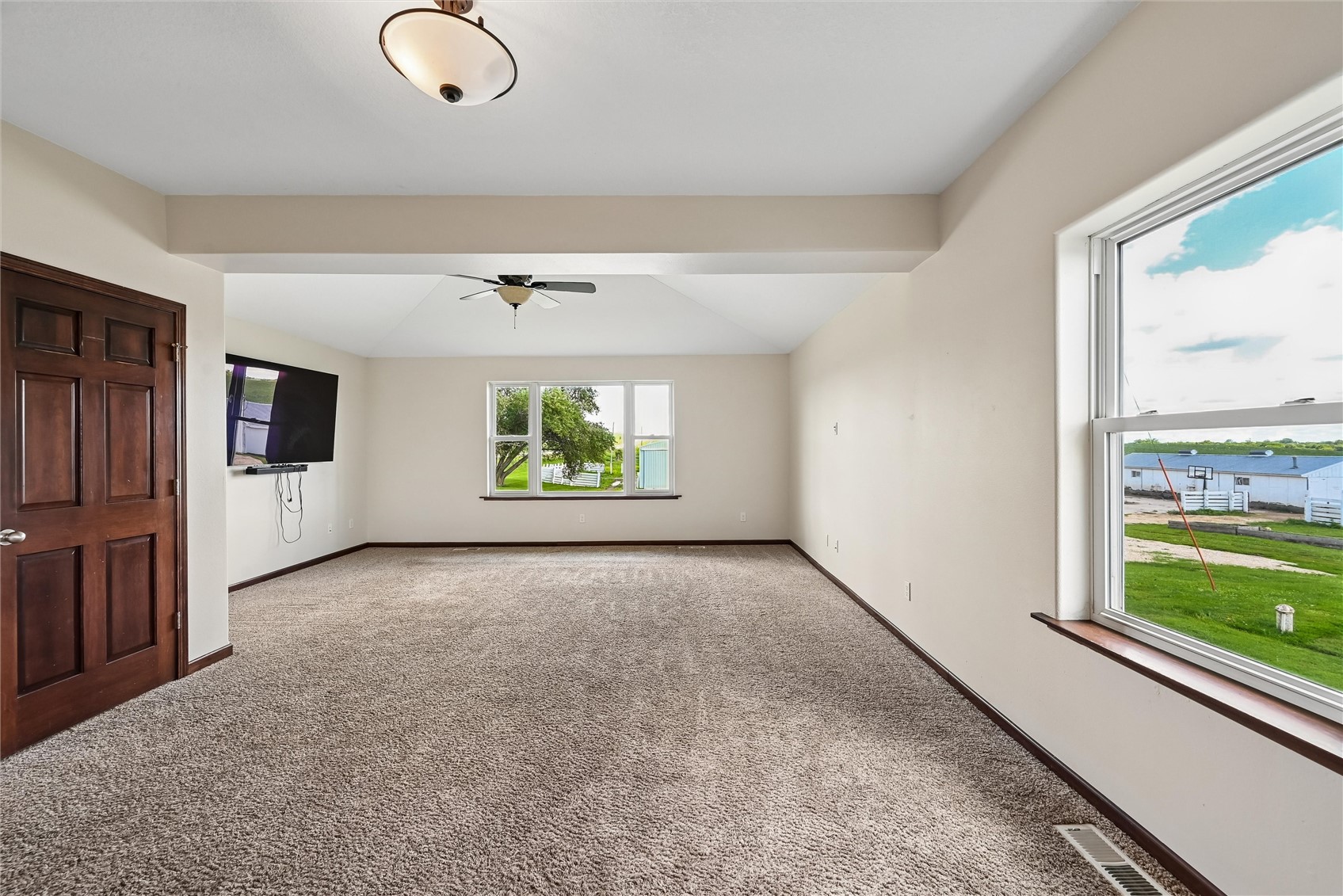 17851 County Road E45 Anamosa IA 52205