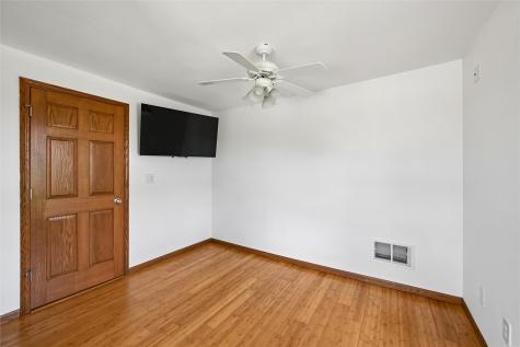 17851 County Road E45 Anamosa IA 52205