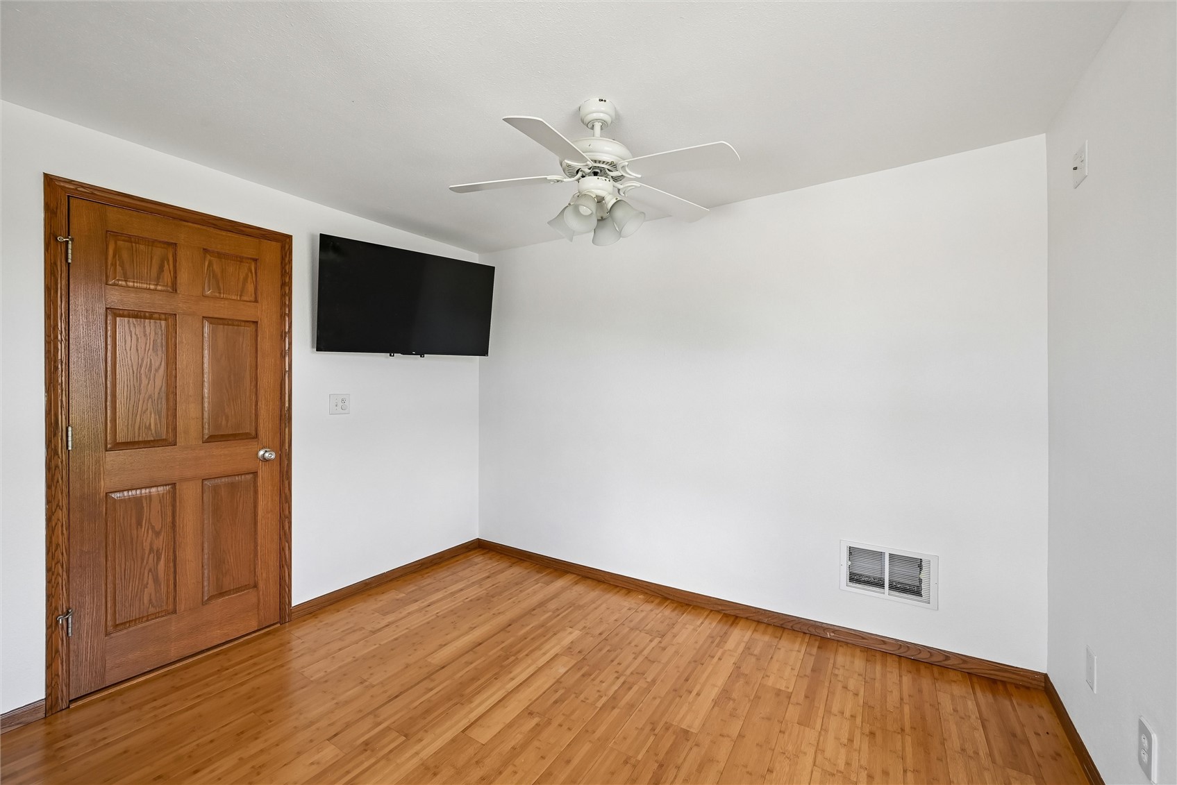 17851 County Road E45 Anamosa IA 52205