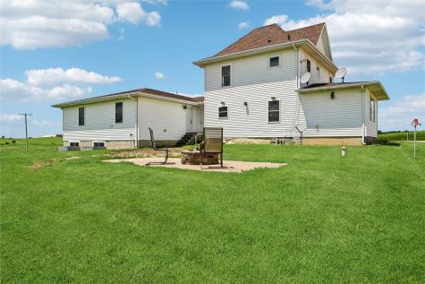 17851 County Road E45 Anamosa IA 52205