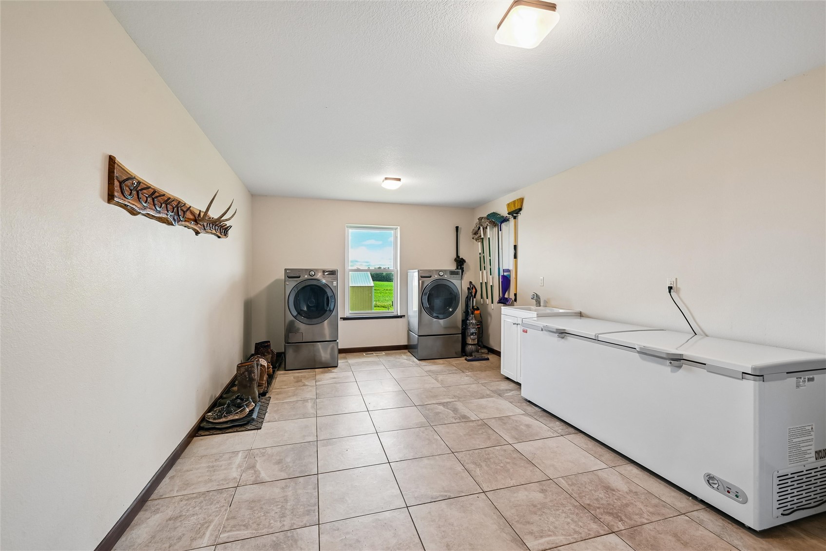17851 County Road E45 Anamosa IA 52205