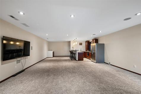 17851 County Road E45 Anamosa IA 52205