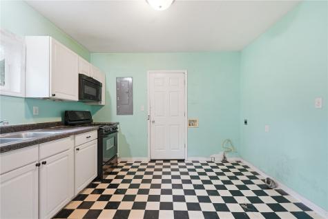 407 9th Avenue SW Cedar Rapids IA 52404
