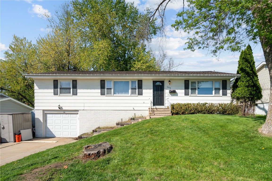 1000 Parkview Drive Marion IA 52302