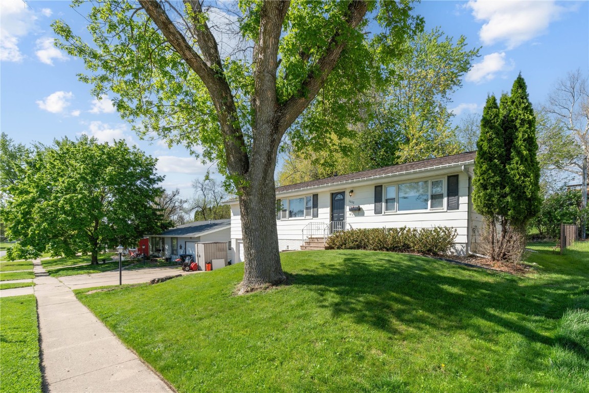 1000 Parkview Drive Marion IA 52302