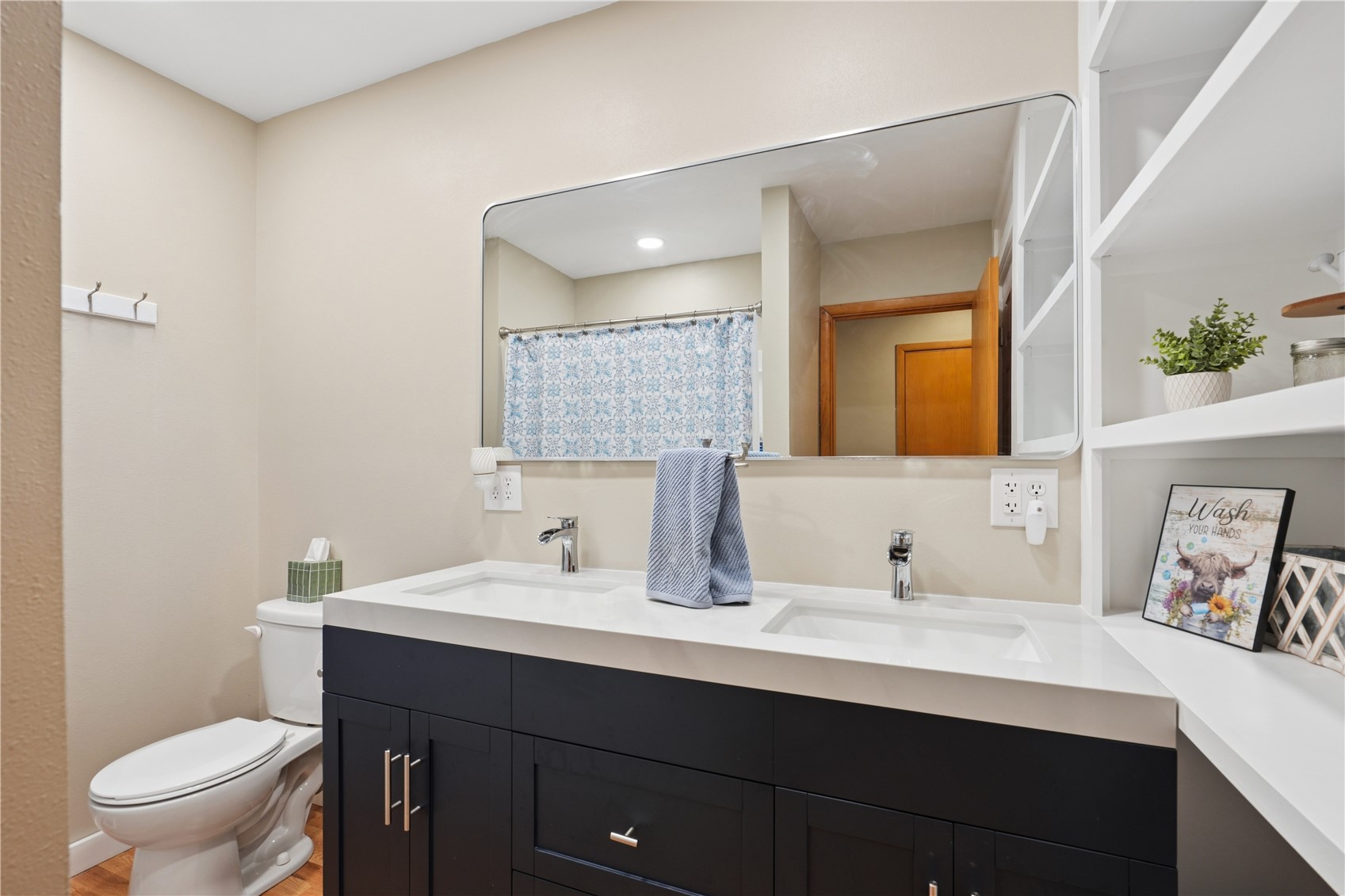 2726 K Street Amana IA 52203