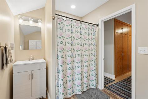 2726 K Street Amana IA 52203