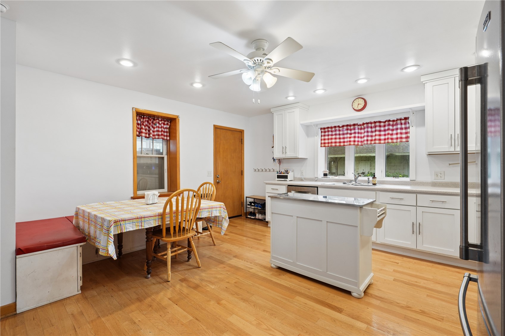 2726 K Street Amana IA 52203
