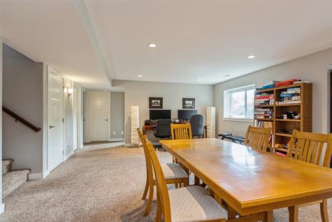 8415 Monterey Drive NE Cedar Rapids IA 52402