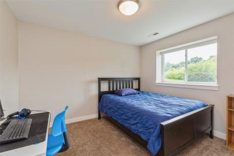 8415 Monterey Drive NE Cedar Rapids IA 52402