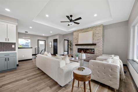 3988 Peridot Drive Marion IA 52302