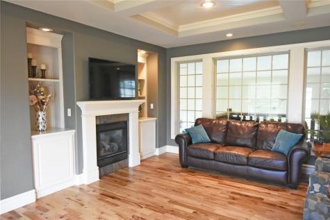 1340 7th Street SW Mt Vernon IA 52314