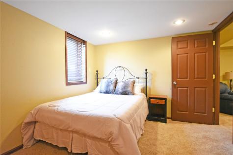 1340 7th Street SW Mt Vernon IA 52314