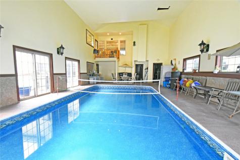 1340 7th Street SW Mt Vernon IA 52314