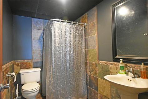 1340 7th Street SW Mt Vernon IA 52314