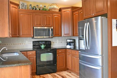 1340 7th Street SW Mt Vernon IA 52314