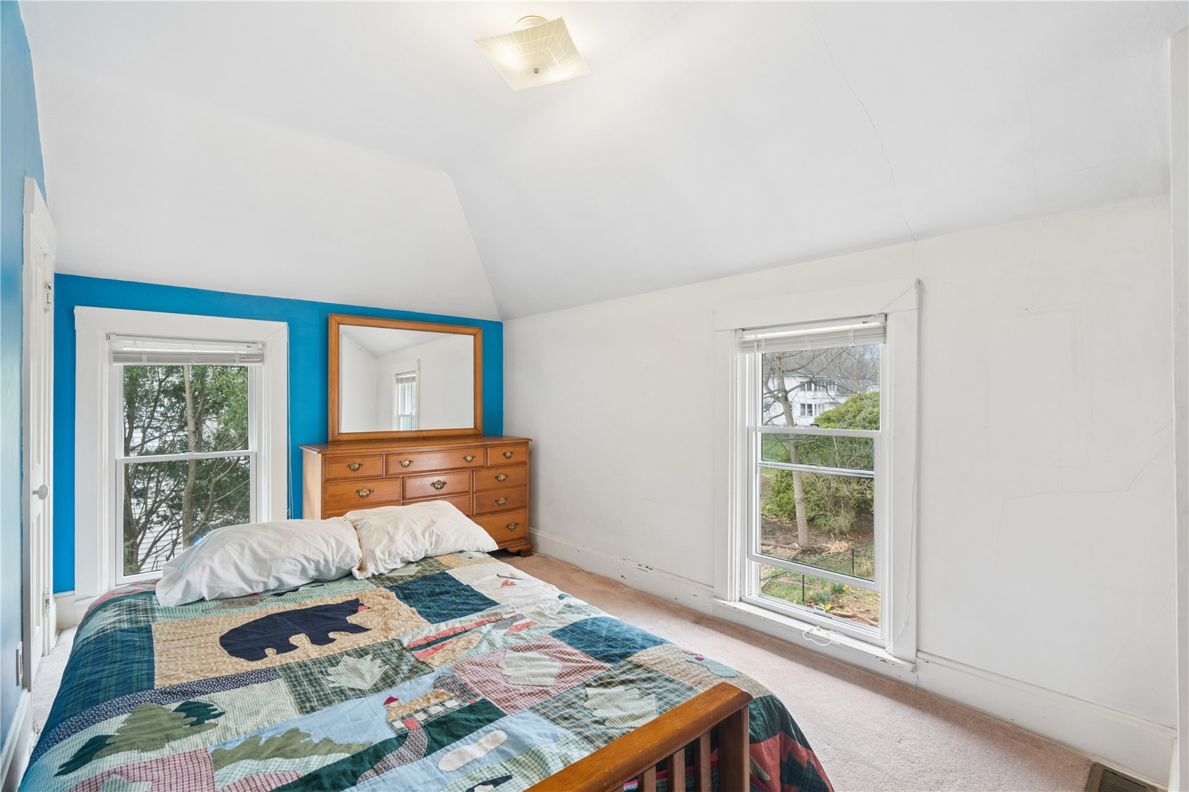 313 3rd Avenue NW Mt Vernon IA 52314