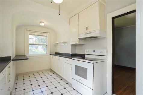 2656 Country Club Parkway SE Cedar Rapids IA 52403