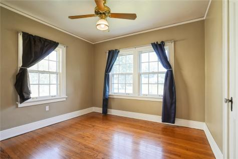 2656 Country Club Parkway SE Cedar Rapids IA 52403