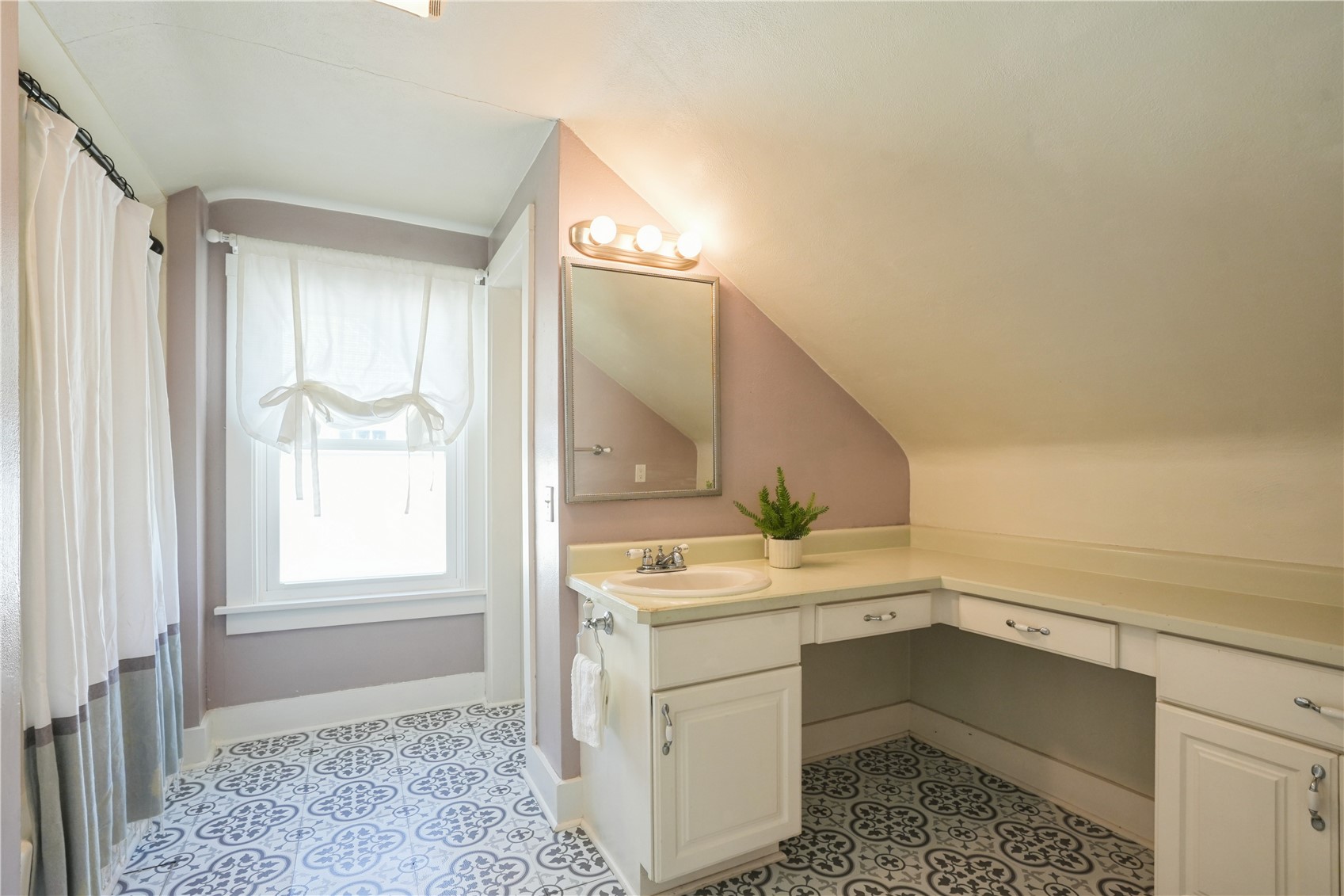 2656 Country Club Parkway SE Cedar Rapids IA 52403