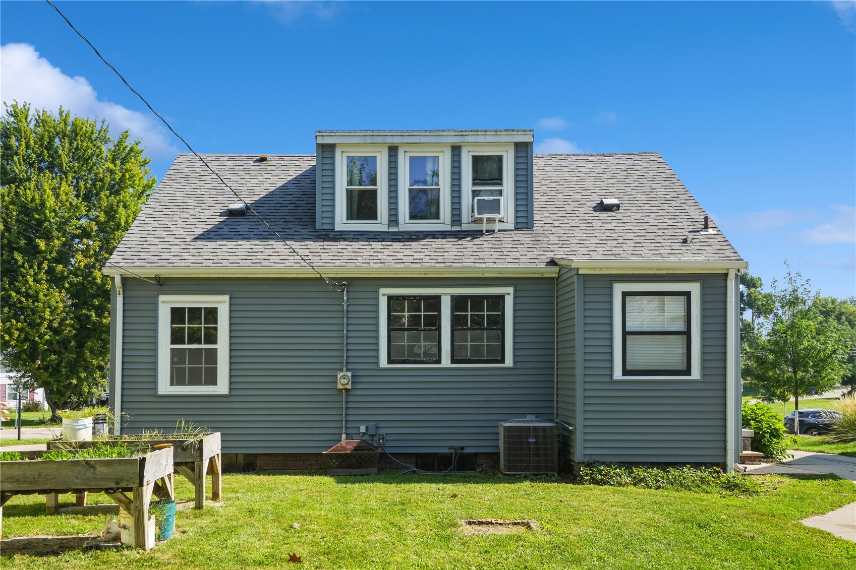 2656 Country Club Parkway SE Cedar Rapids IA 52403