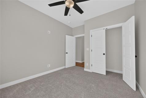4183 English Glen Avenue Marion IA 52228