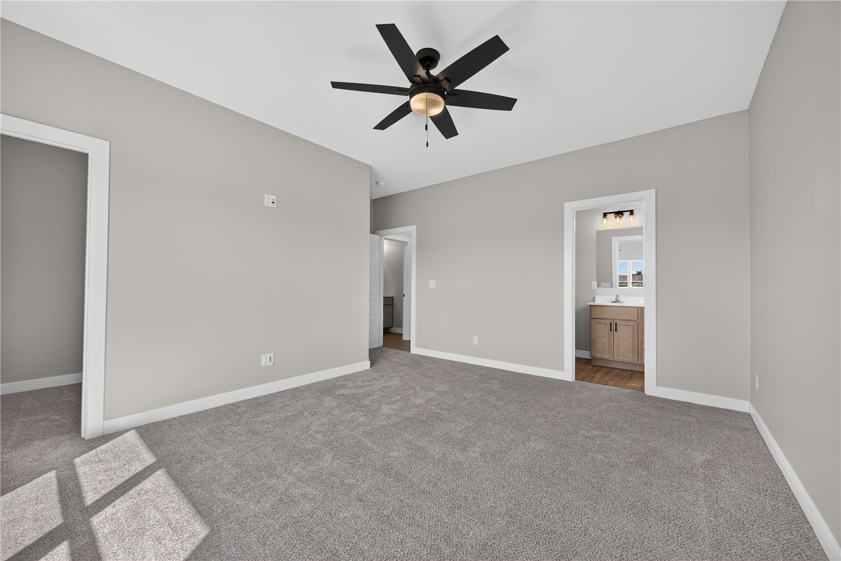 4183 English Glen Avenue Marion IA 52228