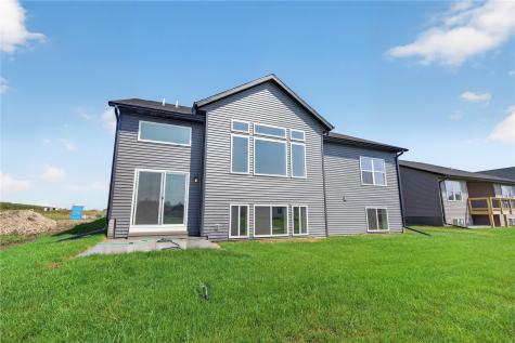 4183 English Glen Avenue Marion IA 52228