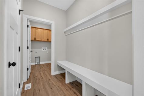 4183 English Glen Avenue Marion IA 52228