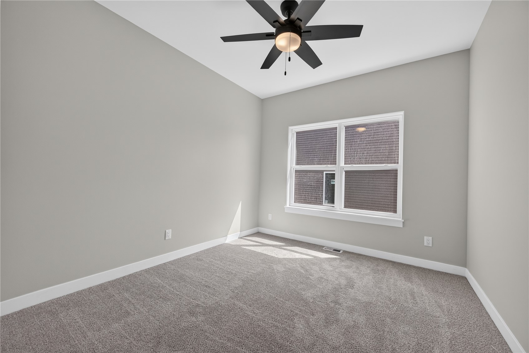 4183 English Glen Avenue Marion IA 52228