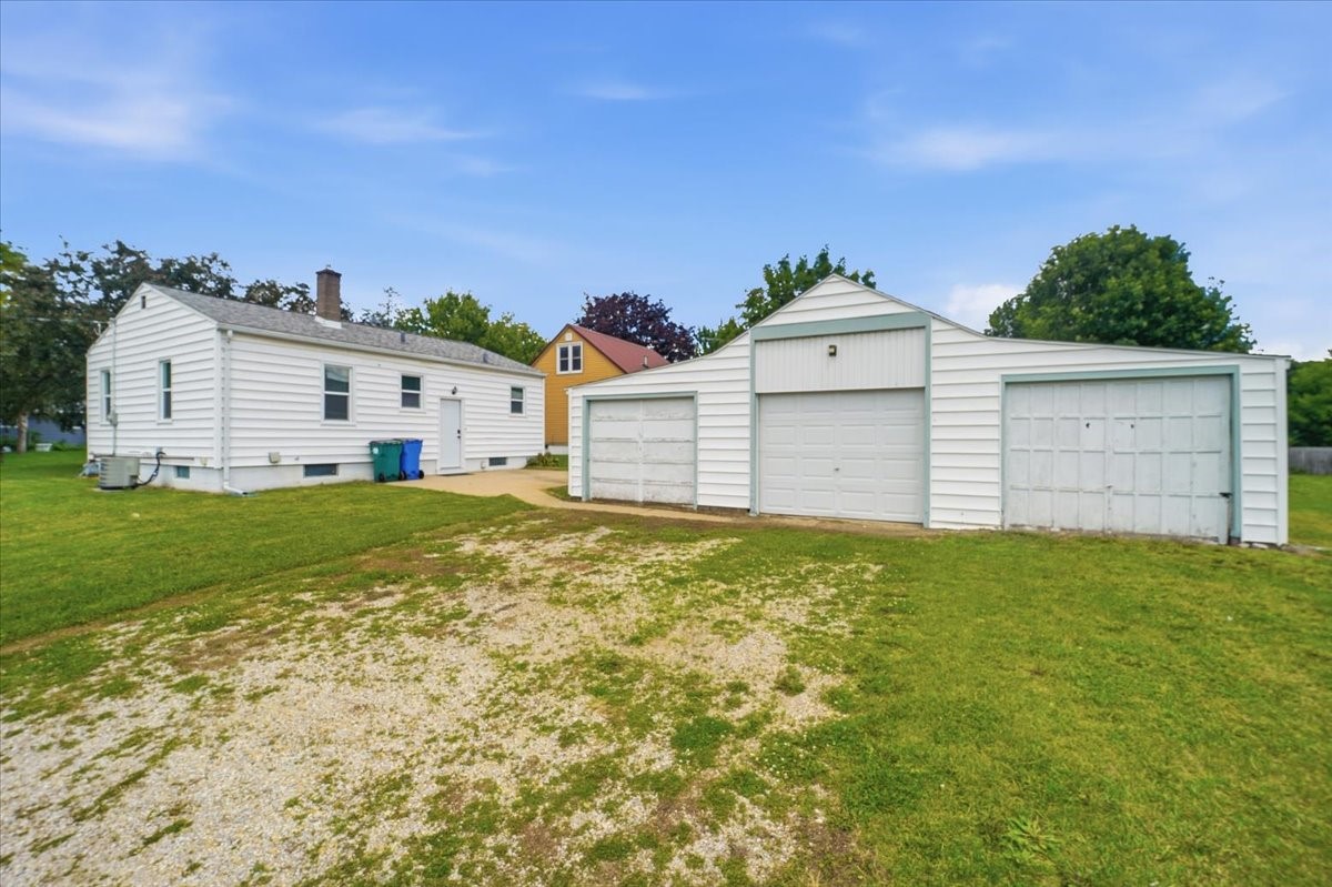 602 E End Avenue IA 50707
